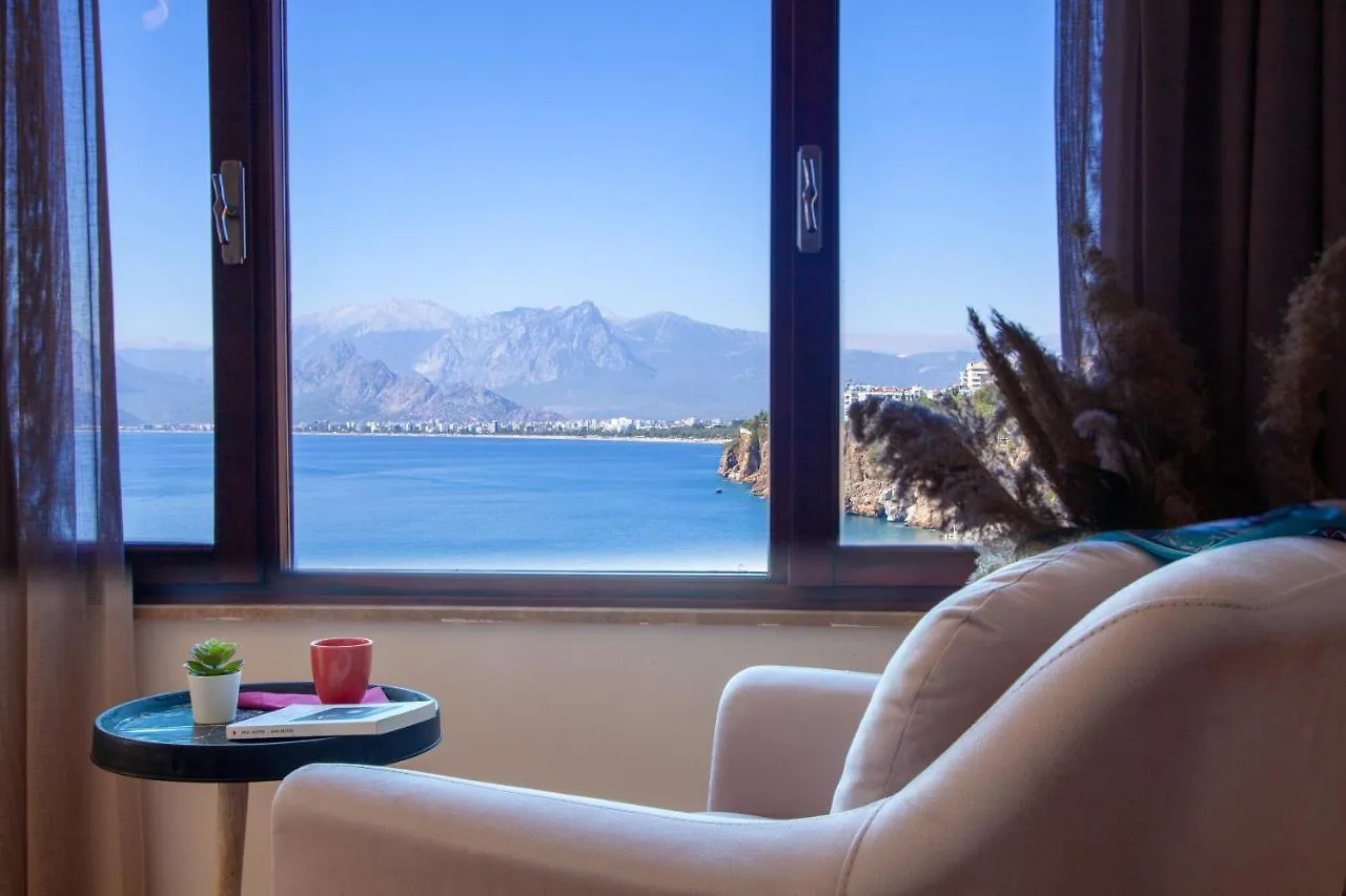 Mavi Avlu - Old Town Apartments Antalya