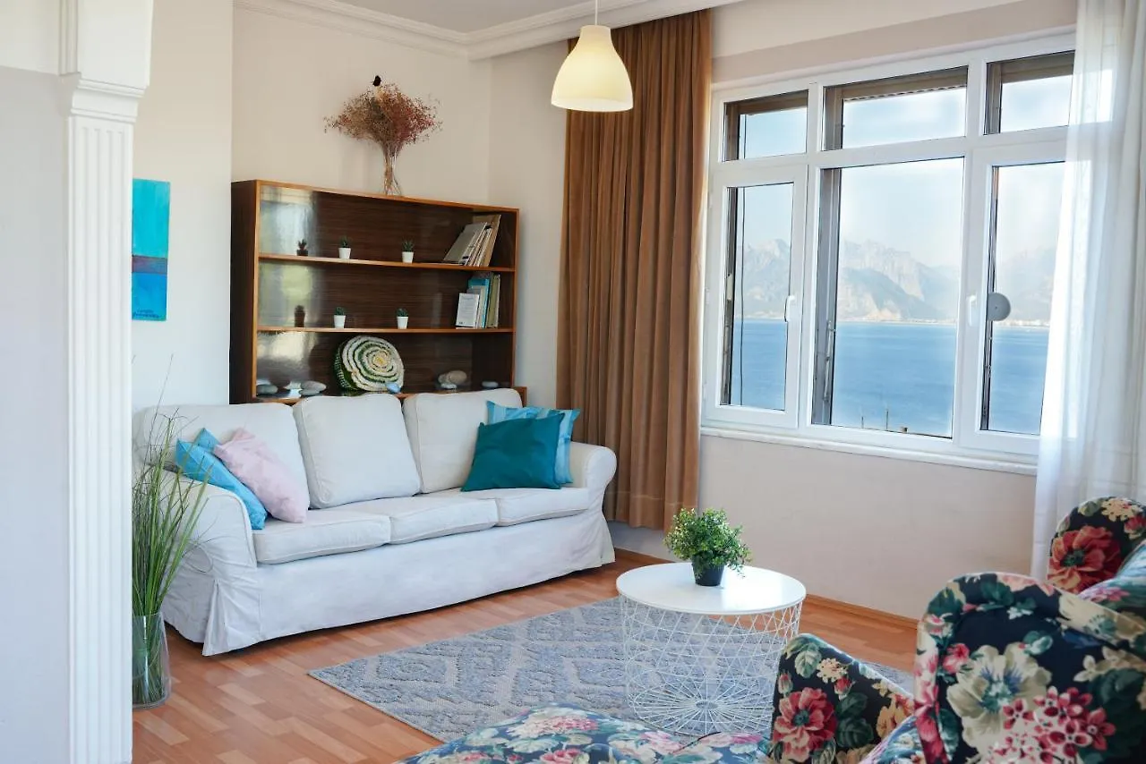 Mavi Avlu - Old Town Apartments Antalya